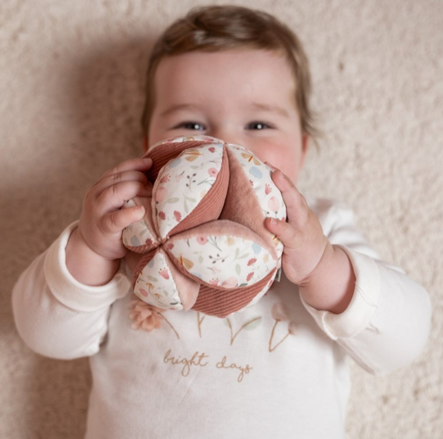 Pelota sensorial Flowers & Butterflies